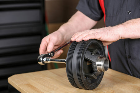 ARES 15085 - Harmonic Balancer Puller for GM — ARES Tool, MJD