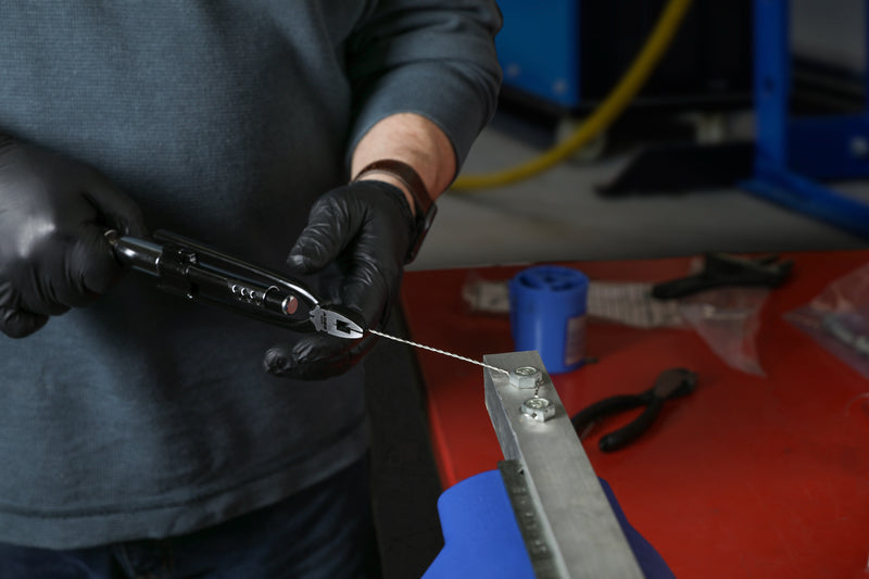 Reversible Wire Twisting Pliers