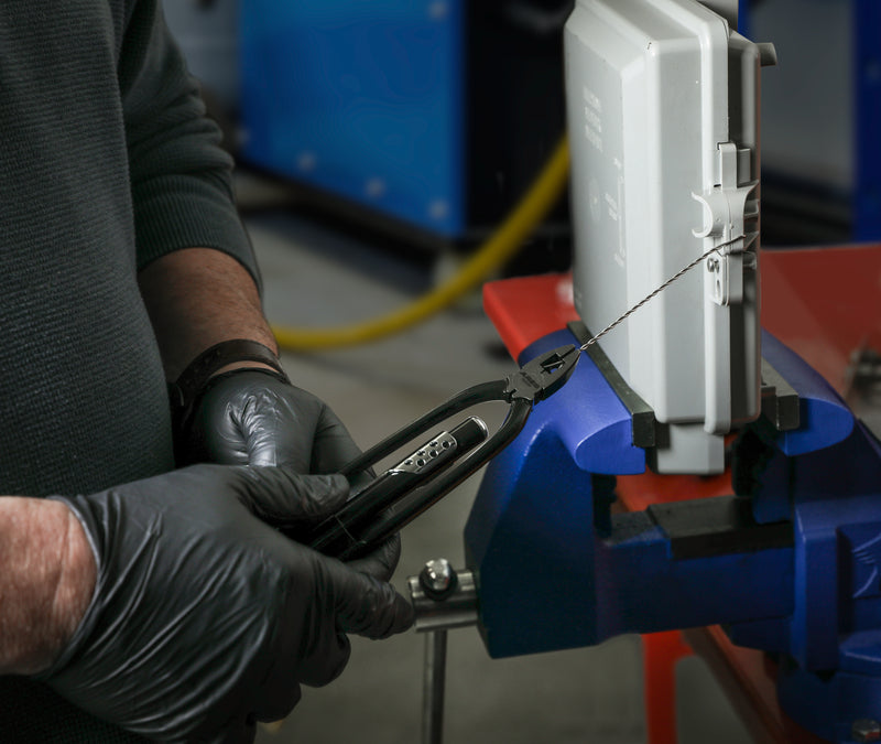 6-inch Reversible Wire Twister Pliers