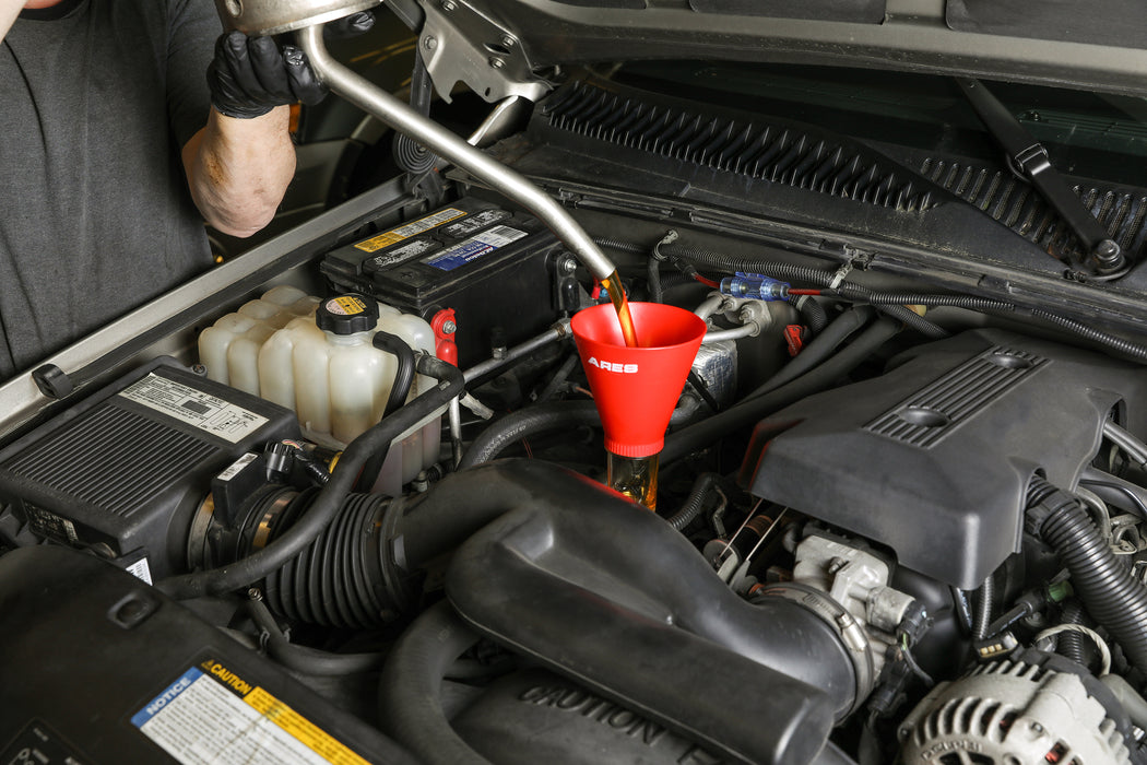 ARES 56024 - 9-Piece Oil Funnel Kit