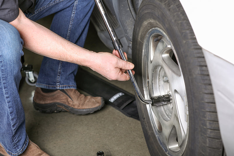 Heavy Duty Extendable Lug Wrench Set